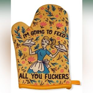 Super cute and funny oven mitt! Never used in package!